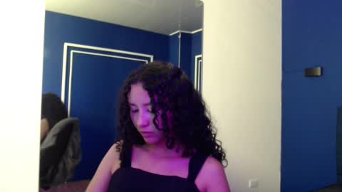 Moon  online show from November 2025 07:35:01 PM