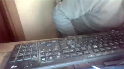 Snapshot of peyo873996 chatting on April 2026 09:30:02 PM peyo873996 online show from April 2026 09:30:02 PM