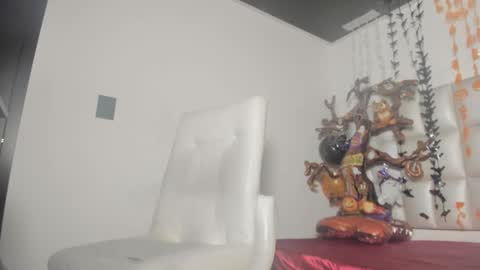 peyton_wat20 online show from October 2025 11:54:01 AM