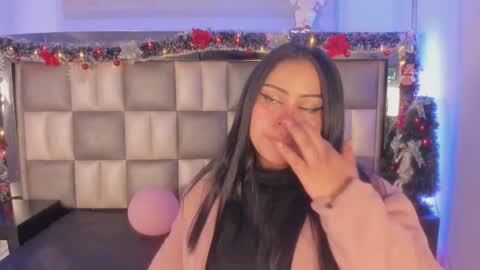 peyton_wat20 online show from December 2025 04:00:02 AM