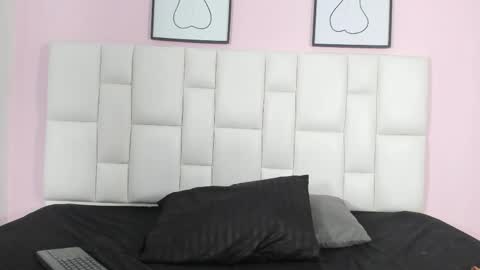 Peyton Louise online show from April 2026 02:17:02 PM