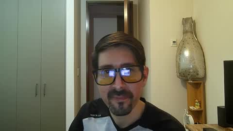 Snapshot of phanch0 chatting on January 2025 02:59:01 AM PANCHO online show from January 2025 02:59:01 AM