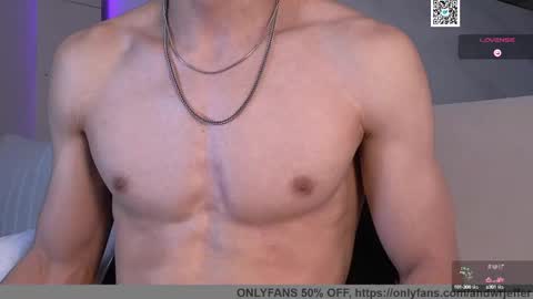 phantom_bigger1 online show from February 2025 05:42:02 PM