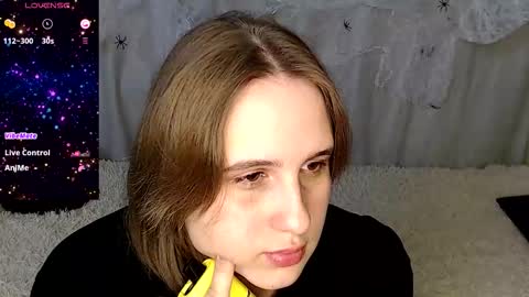 Snapshot of phantommira chatting on October 2025 06:42:01 PM phantommira online show from October 2025 06:42:01 PM