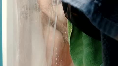 Snapshot of phase124 chatting on February 2025 01:20:01 PM phase124 online show from February 2025 01:20:01 PM