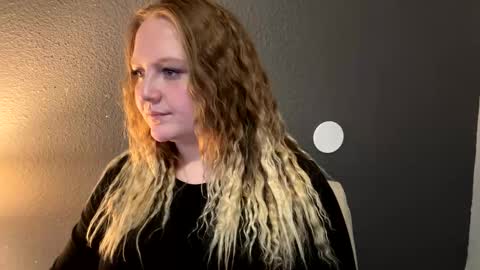 PhatAssBlond online show from February 2025 09:00:01 PM