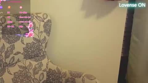 PhatAssBlond online show from April 2026 11:35:02 PM