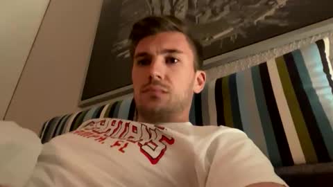 Snapshot of philip0512 chatting on May 2026 10:18:02 PM philip0512 online show from May 2026 10:18:02 PM