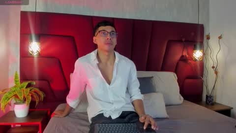 Snapshot of philip_collins chatting on March 2026 11:47:01 AM Milo online show from March 2026 11:47:01 AM