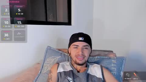 Snapshot of philip_stones_ftm chatting on December 2025 11:36:02 PM phil online show from December 2025 11:36:02 PM