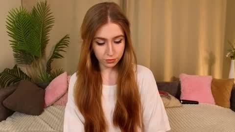 Margot call me Margot  Robbie online show from November 2025 09:27:01 PM