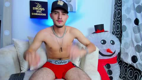 Snapshot of philiprich chatting on December 2024 01:47:02 AM philiprich online show from December 2024 01:47:02 AM
