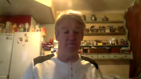 Snapshot of phillboys chatting on January 2026 09:25:01 AM phillboys online show from January 2026 09:25:01 AM