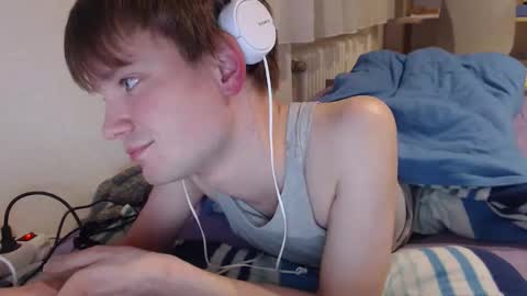 Snapshot of phillip25y chatting on March 2026 03:23:02 PM phillip25y online show from March 2026 03:23:02 PM