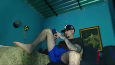 phlilloyhighclouds online show from December 2024 03:11:01 PM