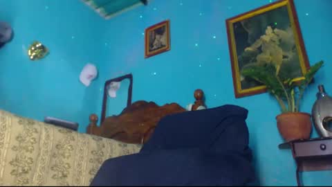 phlilloyhighclouds online show from January 2025 01:42:02 PM