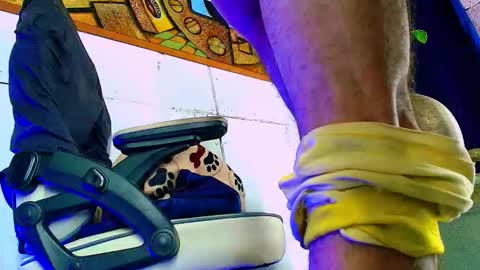 phlilloyhighclouds online show from October 2025 09:40:01 AM