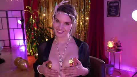 PHOENIX TAYLOR online show from January 2025 05:11:02 AM