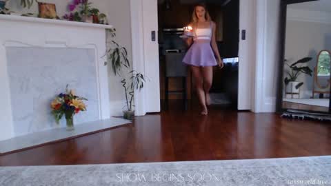 PHOENIX TAYLOR online show from January 2025 02:40:01 AM