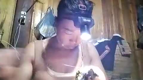 Snapshot of phuong_vietnam chatting on June 2026 02:10:01 PM phuong_vietnam online show from June 2026 02:10:01 PM
