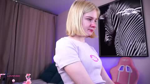 Hann G. Jones online show from October 2025 05:55:01 AM