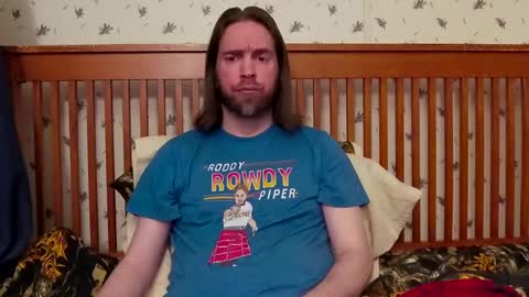 Snapshot of pianoman423 chatting on January 2025 04:10:02 AM Jay online show from January 2025 04:10:02 AM