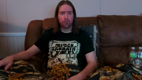 Snapshot of pianoman423 chatting on February 2025 03:00:02 AM Jay online show from February 2025 03:00:02 AM