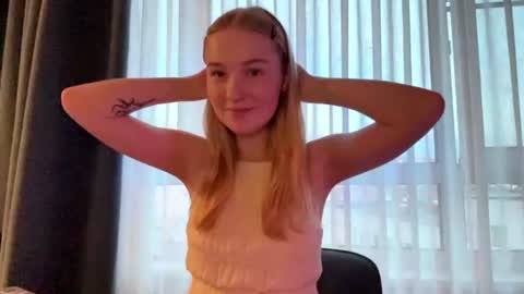 Kristie online show from July 2026 06:10:02 PM