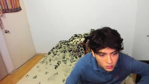 picaszomilos350 online show from March 2026 10:11:02 AM