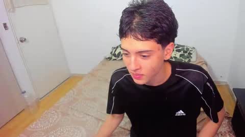 picaszomilos350 online show from March 2026 07:26:01 AM