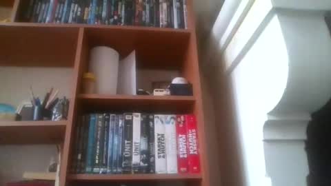 Snapshot of pichoun71 chatting on December 2024 11:04:02 AM pichoun71 online show from December 2024 11:04:02 AM