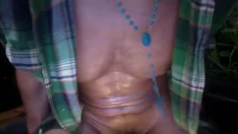 Snapshot of pict8kr chatting on December 2024 05:31:02 AM BEDBULL online show from December 2024 05:31:02 AM