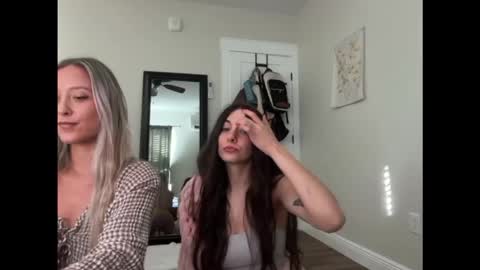 piper online show from November 2025 08:07:01 PM