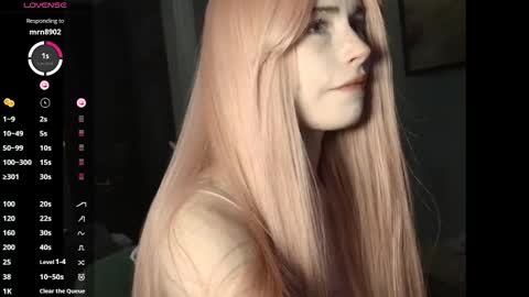 Piera online show from March 2026 07:20:02 PM