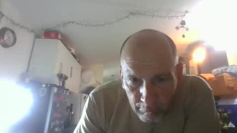 pierce702420 online show from April 2026 05:21:02 PM