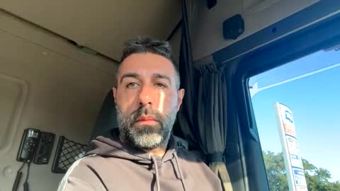 pierotu online show from December 2024 08:09:02 AM