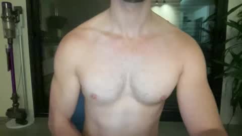 Snapshot of pierre81000 chatting on November 2025 06:46:02 AM pierre81000 online show from November 2025 06:46:02 AM