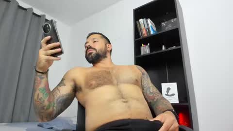 Snapshot of pierrevidal chatting on January 2025 11:10:02 PM Pierre online show from January 2025 11:10:02 PM