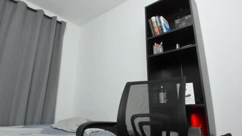 Snapshot of pierrevidal chatting on January 2025 11:50:02 PM Pierre online show from January 2025 11:50:02 PM