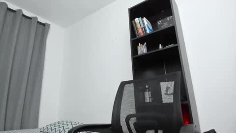 Snapshot of pierrevidal chatting on January 2025 10:56:01 PM Pierre online show from January 2025 10:56:01 PM