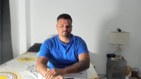 Snapshot of pikoro_gomez chatting on December 2025 12:48:01 AM pikoro_gomez online show from December 2025 12:48:01 AM