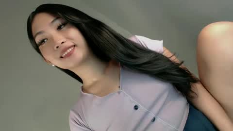 Snapshot of pillow_whispers chatting on June 2026 04:11:02 PM jane online show from June 2026 04:11:02 PM