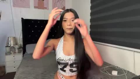Snapshot of pinay_xpress chatting on July 2026 11:23:02 AM TINA online show from July 2026 11:23:02 AM