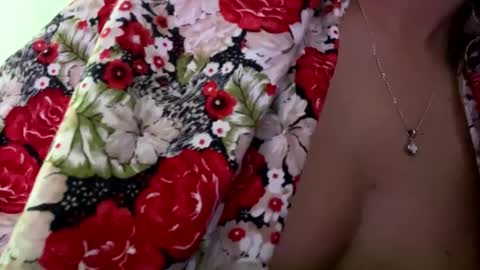 Snapshot of pinayaudrey chatting on March 2025 10:33:02 AM pinayaudrey online show from March 2025 10:33:02 AM