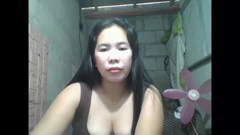 pinaychubbymomm online show from February 2026 01:00:02 AM