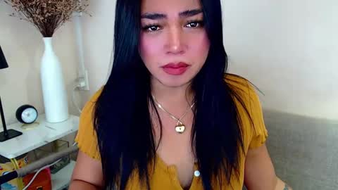 Snapshot of pinaymorena69 chatting on January 2025 01:53:02 AM Just cath  online show from January 2025 01:53:02 AM