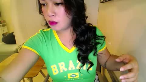 Snapshot of pinaymorena69 chatting on September 2025 12:10:01 PM Just cath  online show from September 2025 12:10:01 PM