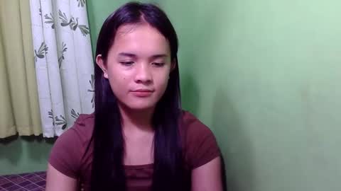 Snapshot of pinaymorena_rhowe chatting on December 2024 05:42:01 PM pinaymorena_rhowe online show from December 2024 05:42:01 PM