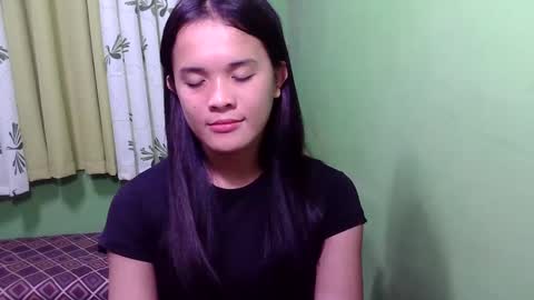 Snapshot of pinaymorena_rhowe chatting on December 2024 04:10:01 PM pinaymorena_rhowe online show from December 2024 04:10:01 PM