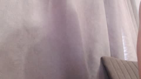 Snapshot of pineapple__mood chatting on July 2026 07:03:01 AM online show from July 2026 07:03:01 AM